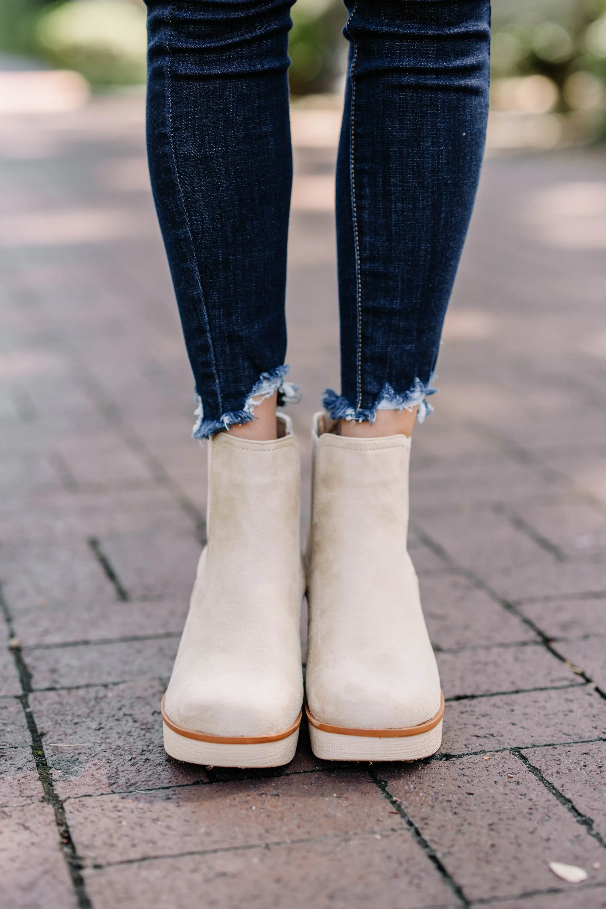 Bold Soul Wheat Brown Chunky Heel Booties