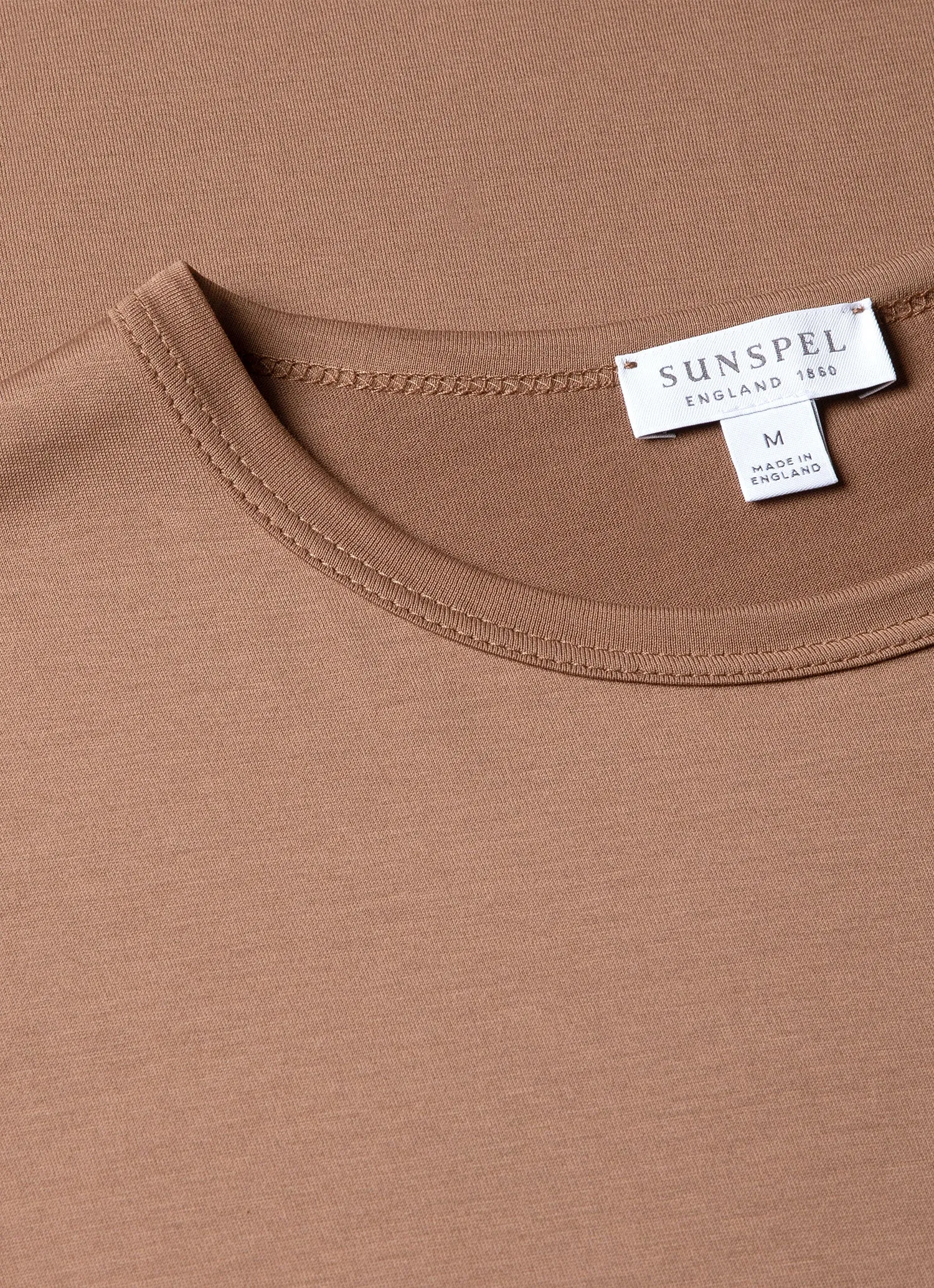 Men's Classic T-shirt in Dark Sand