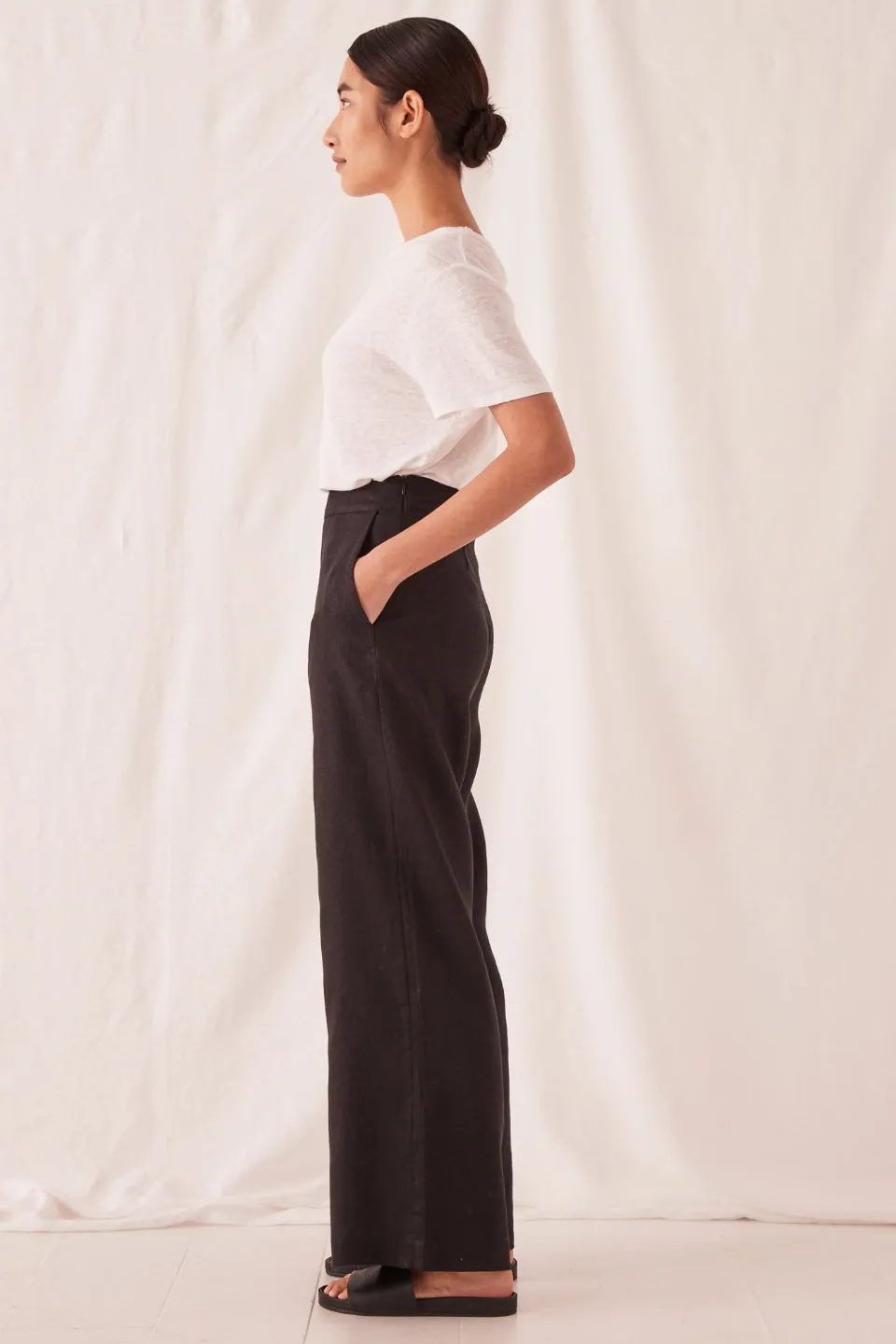 Wide Leg Black Linen Pant